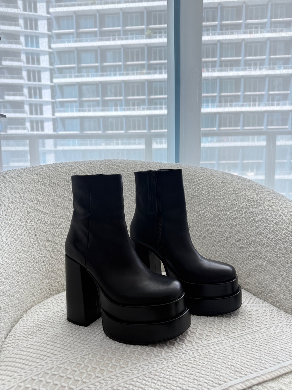 Steve Madden Cobra Boots